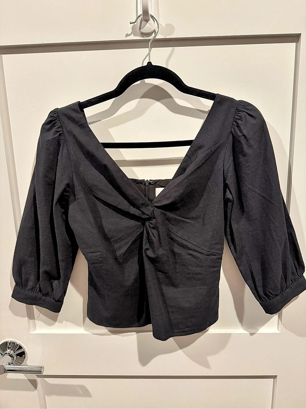 NWOT Love, Bonito Linen / Cotton Black Ruched Front Blouse Size XS